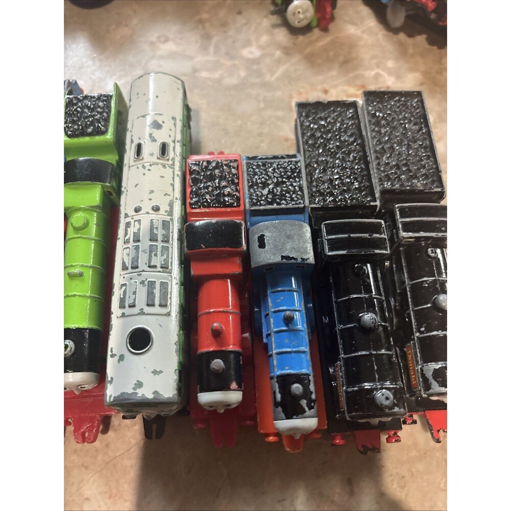 Lot Of Thomas The Train 8 Pack - Picture 8 of 13